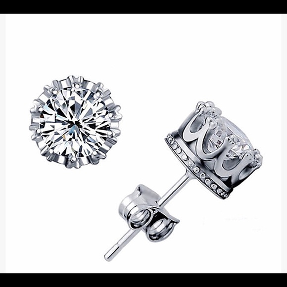 Sparkling Cubic Zirconia Solitaire Crown Studs - Picture 3 of 4